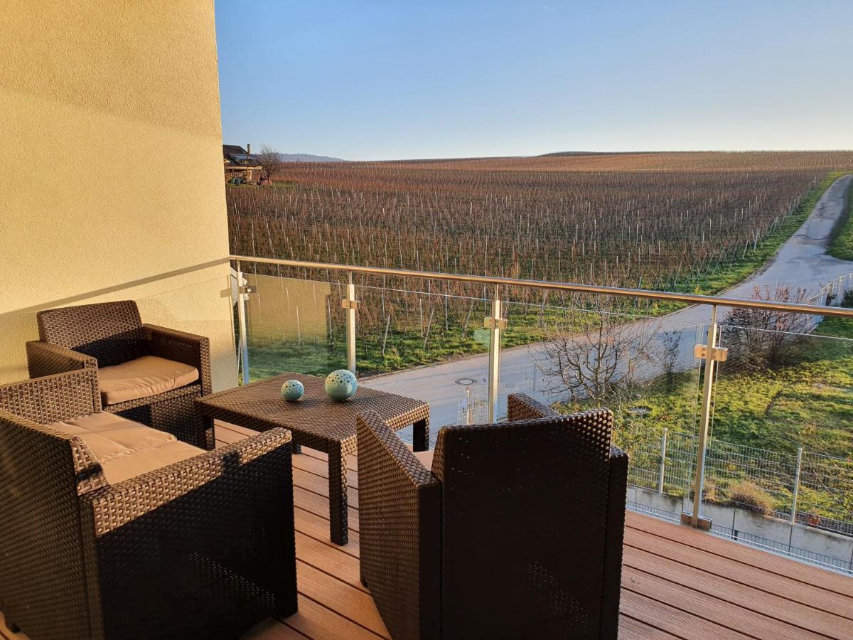 Gaestehaus Casa Luna - Paradiesische Ferienwohnungen Am Kaiserstuhl! Bischoffingen Eksteriør bilde